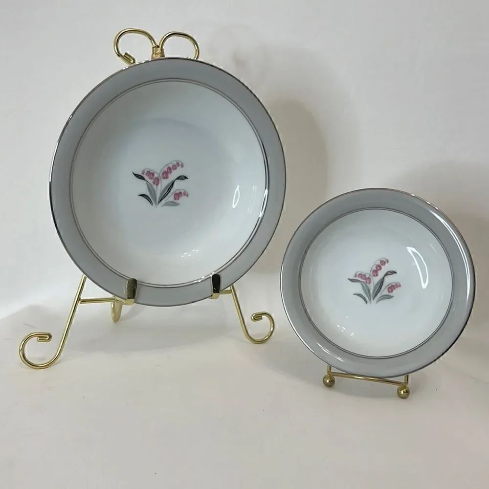 Noritake China Lilybell Japan Bowls Set Of 2 White Gray Silver 7 1/2 & 5 1/2 In
